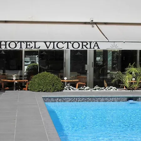 Отель Victoria 4*